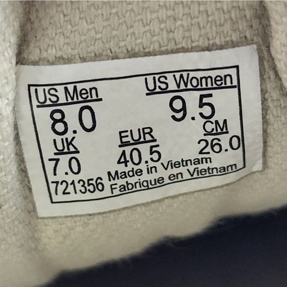 *Sold Vans Old Skool Black Gum Sneakers - Picture 8 of 8